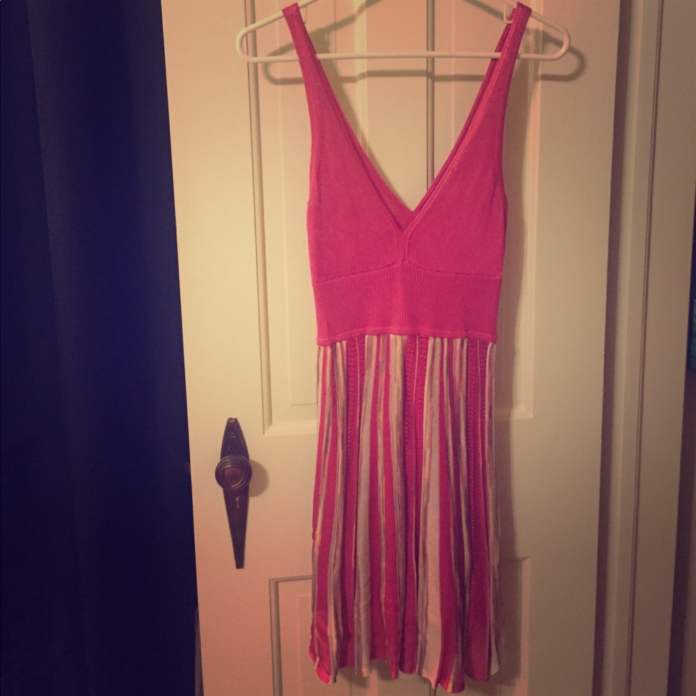 Flirty Pink Sleeveless knitted dress